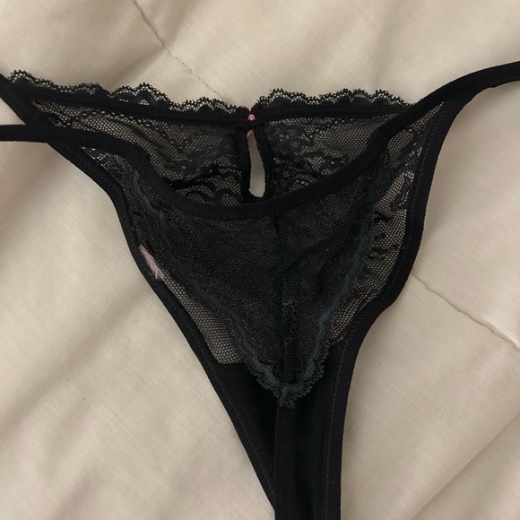 lace string thong - Picture 4 of 5